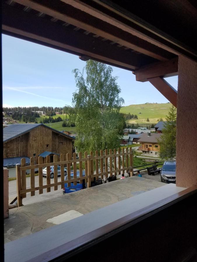 Les Saisies côté Bisanne appartement dans chalet LE Népal Extérieur photo