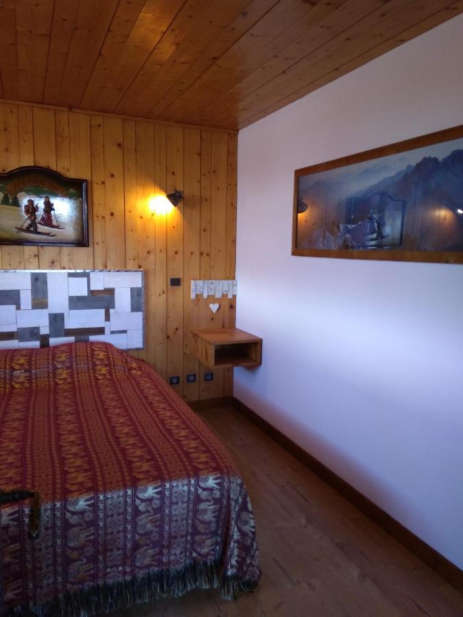 Les Saisies côté Bisanne appartement dans chalet LE Népal Extérieur photo
